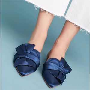 Schutz | Jacquard D'Ana Slides, Knotted Bow, Satin Size 9